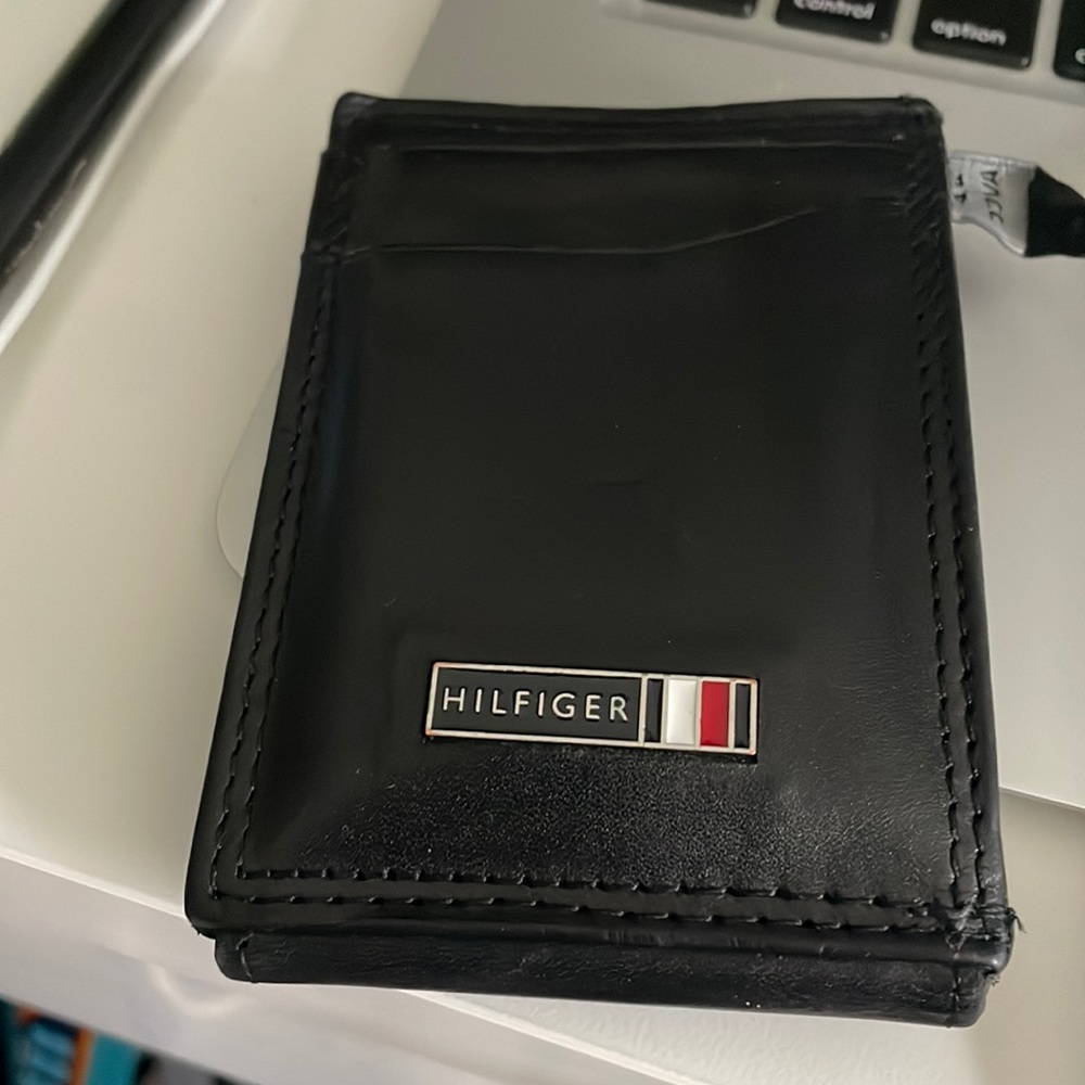 Tommy Hilfiger wallet